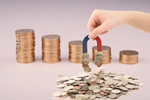 希腊那边到法国旅游的老外攻略指南